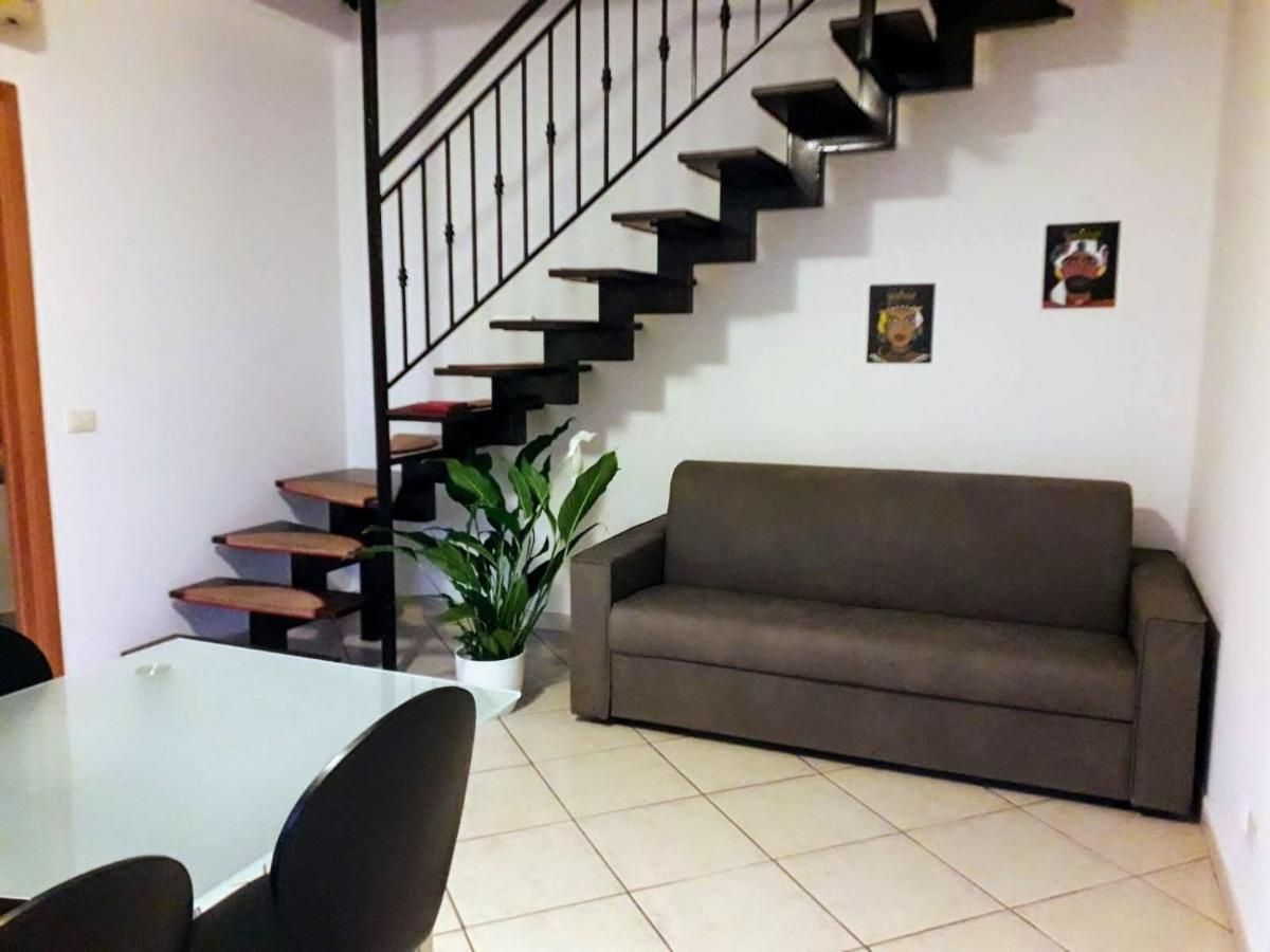 Casa Vacanze I Mori Mascali Bagian luar foto