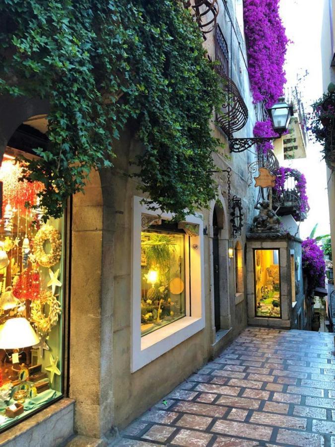 Casa Vacanze I Mori Mascali Bagian luar foto