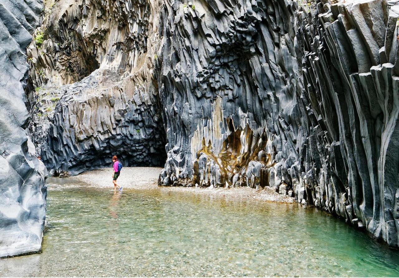 Casa Vacanze I Mori Mascali Bagian luar foto